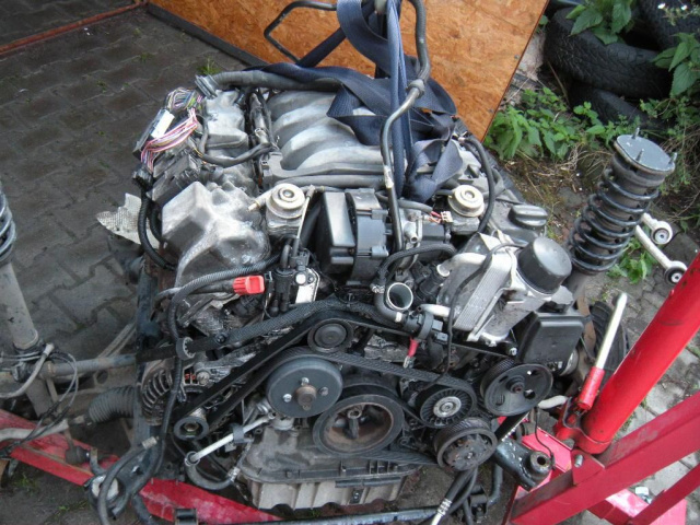 Двигатель в сборе MERCEDES R500 W251 ML500 W164 2006г.