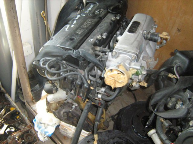 Двигатель HYUNDAI LANTRA 1.8 16V DOHC 97 год G4GM