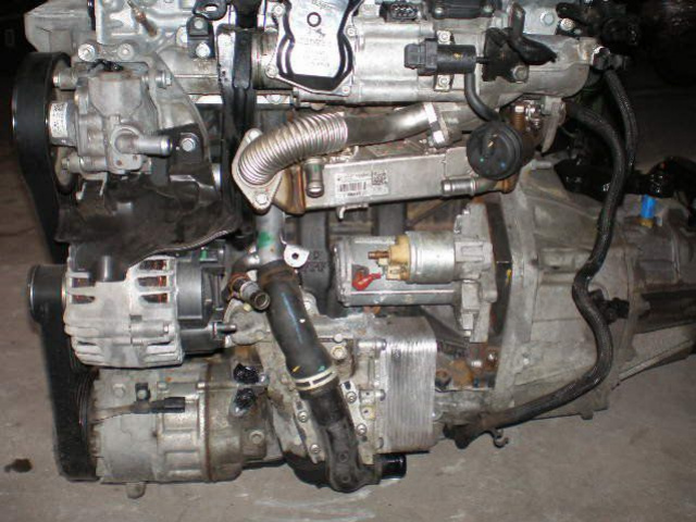 Двигатель 2, 3 CDTI OPEL MOVANO M9T 676