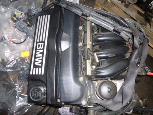 BMW E87 E90 E91 318i двигатель N46B20 в сборе