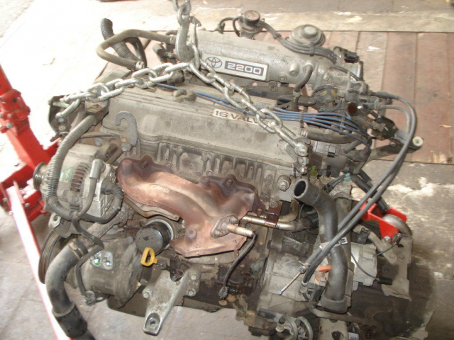 Двигатель коробка передач АКПП toyota camry 2.2