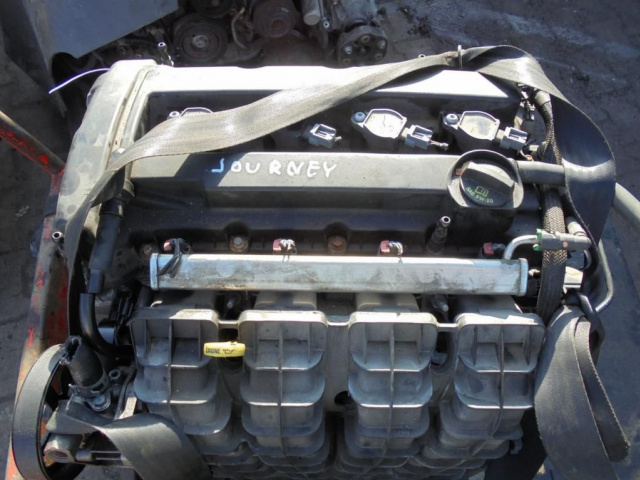 DODGE JOURNEY CHRYSLER 2.4 DUAL VVT двигатель