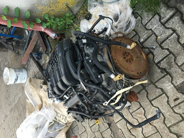 Двигатель 3.7 поврежденный FORD MUSTANG 2011-2014