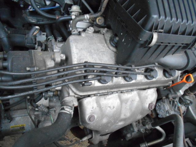 Двигатель Honda HRV 1.6 D16 W1 запчасти