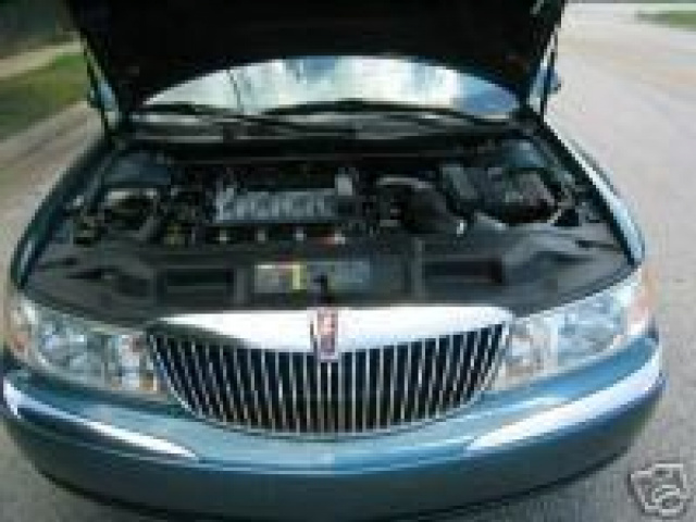 Engine-8Cyl 4.6L: 2001 Lincoln Continental