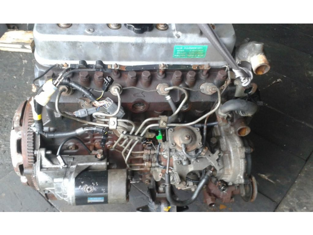 Daihatsu rocky 2, 8 TD двигатель в сборе DL52 -sanok