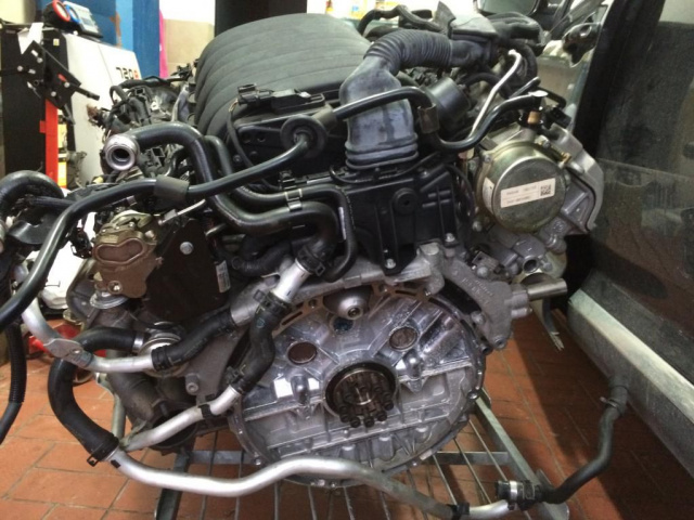 PORSCHE PANAMERA двигатель 4.8 M4840 как новый 25 тыс.