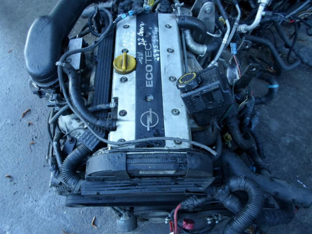 Двигатель 2.2 16 V OPEL SINTRA в сборе