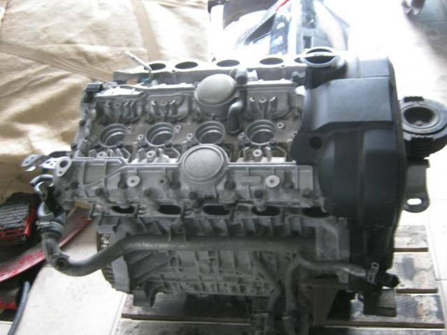 VOLVO C30 S40 V50 C70 двигатель BEZYNOWY 2, 4 Отличное состояние