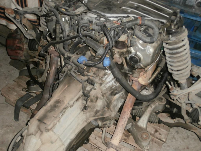 Двигатель + коробка передач Honda LEGEND 3.5 C35A2 WARSZAWA