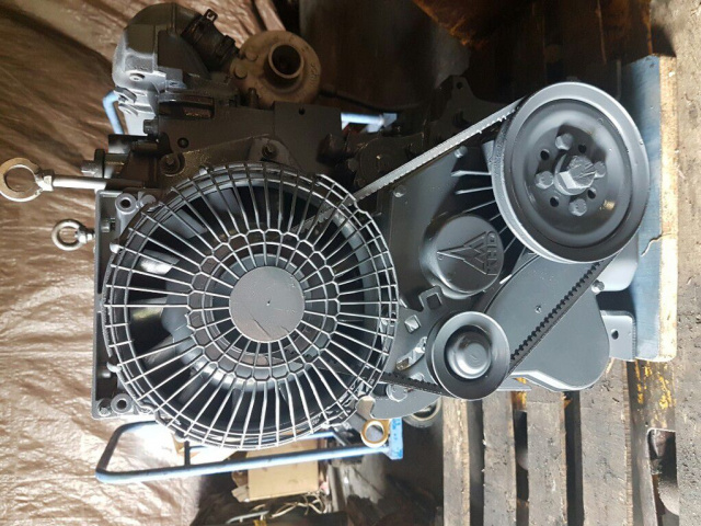 Двигатель Deutz BF4L1011FT koparka ladowarka счет-фактура
