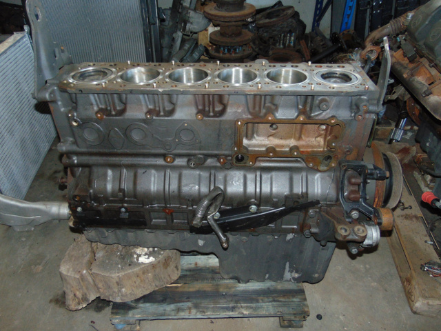 Двигатель MERCEDES AXOR OM457 EURO 3 netto 9000 zl