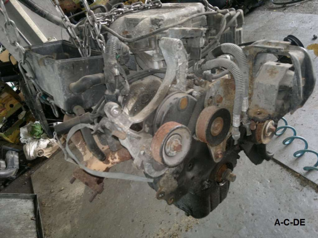 Chrysler Saratoga 3.0 6G72 двигатель в сборе niemie