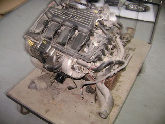 Двигатель в сборе 1, 6SX FIAT MAREA 145000KM