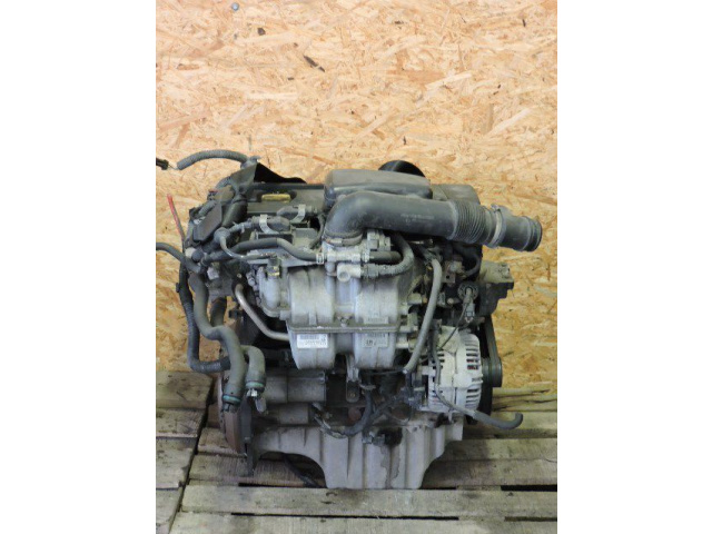 Двигатель голый без навесного оборудования 1.6 16V Z16XEP OPEL ASTRA II G