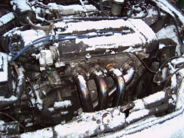 HONDA CRX D16Z5 двигатель