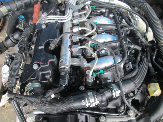 Двигатель 2.2 Lancia PHEDRA PSA 4H01 08 90tys.