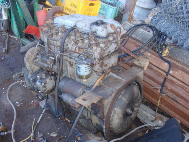 Двигатель Perkins 4-cylindrowy