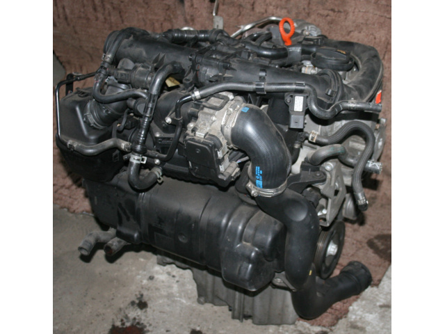 Двигатель в сборе VW TOURAN 1, 4 TSI CAX 2010 год