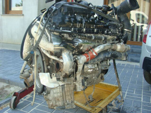 LAND ROVER RANGE VOGUE двигатель 4.4 DT V8 2012
