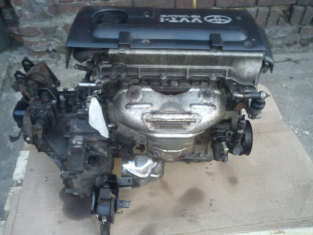 Двигатель Toyota Corolla 2000r модель 1.4VVti Liftback