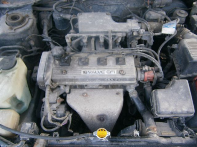 TOYOTA CARINA E 1.6 16V 4A-FE двигатель