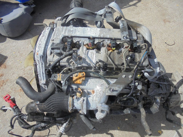 KIA SORENTO двигатель в сборе насос 2.5crdi 140 л.с.