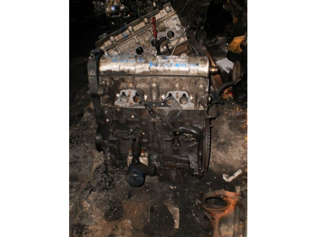 Двигатель Peugeot 806 2.0T 96г..