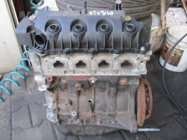 RENAULT THALIA 2010 1, 2 B двигатель D4FG728 ORYGINAL