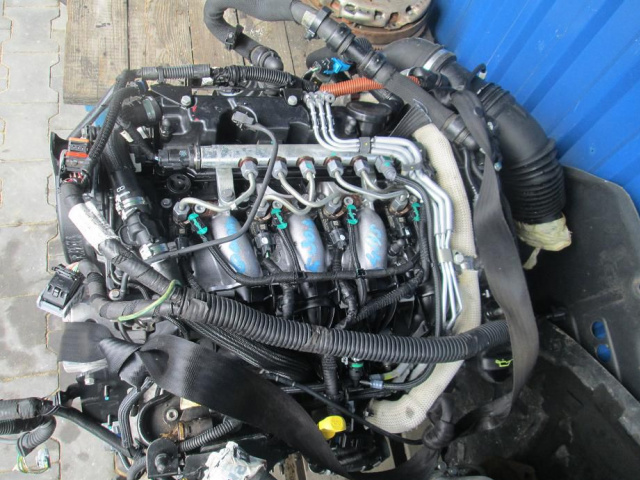 Двигатель 2.2 Lancia PHEDRA PSA 4H01 08 90tys.