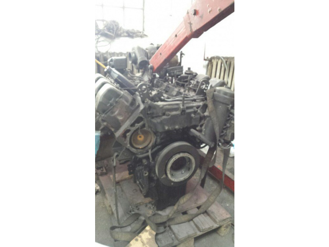 Двигатель Mercedes Actros 1841 OM 501LA поврежденный