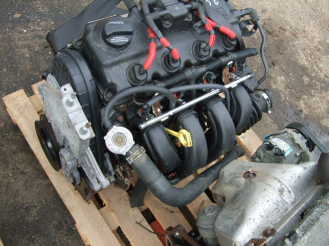 Двигатель CHRYSLER NEON II 2, 0 16V 2001