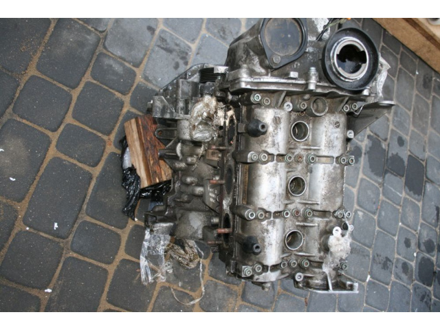 Двигатель VW SEAT SKODA 1.2 поврежденный
