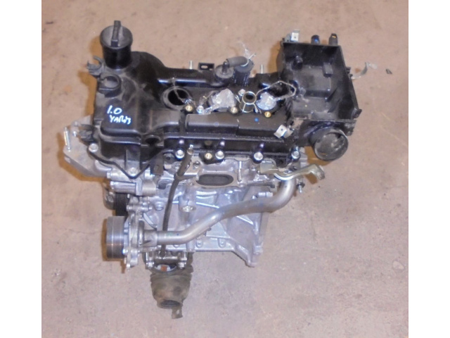 Toyota Yaris III Aygo 1.0 B 1KR двигатель без навесного оборудования 14R