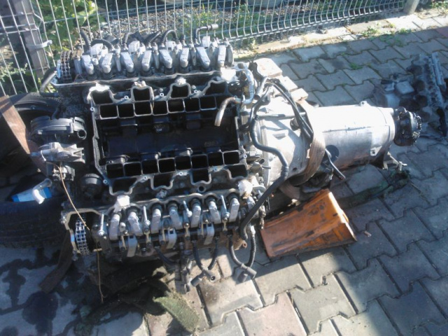 Двигатель ze коробка передач Mercedes CLK V8 55 AMG 2002г.