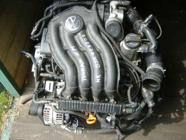 VW VOLKSWAGEN TOURAN 06- двигатель BSX 2, 0 бензин