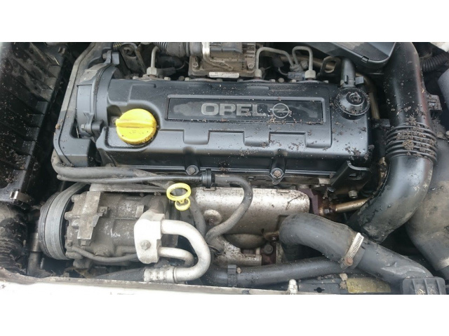 Двигатель Opel Isuzu 1.7 DTI w машине