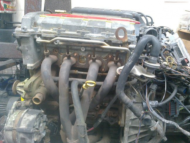 Двигатель + коробка передач Ford Escort RS 2000 150 л.с.