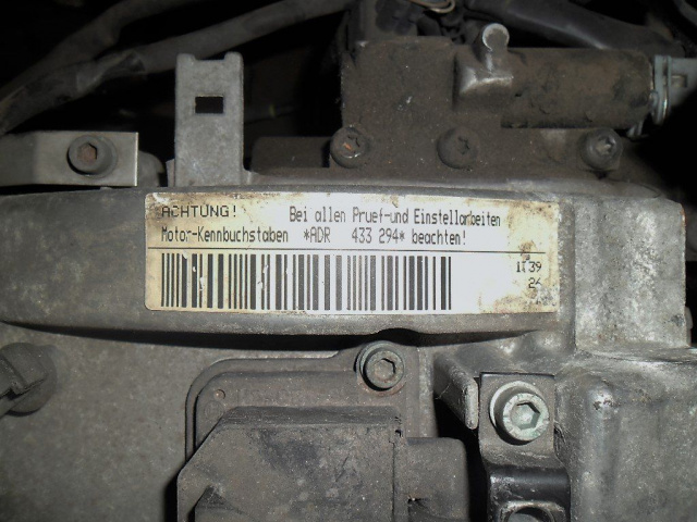 VW PASSAT B5 1.8 двигатель в сборе ADR