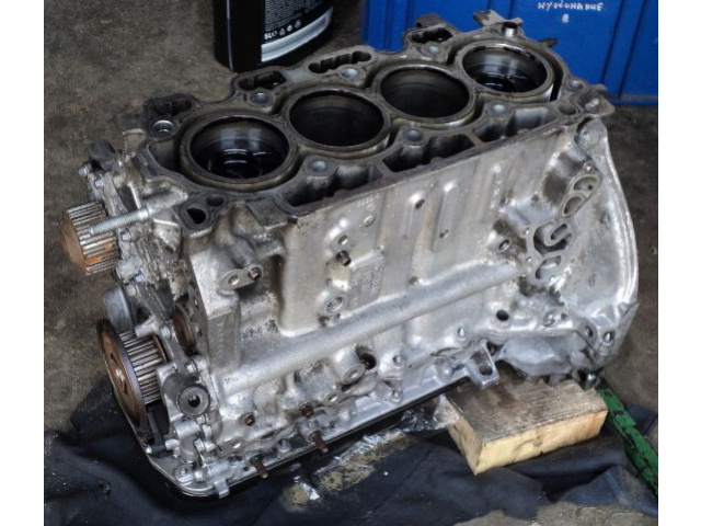 Двигатель 1, 4 HDI TOYOTA AYGO шортблок (блок)
