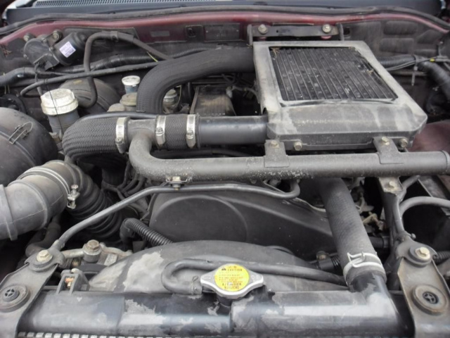 Двигатель в сборе Mitsubishi Pajero SPORT 2, 5 TD 00