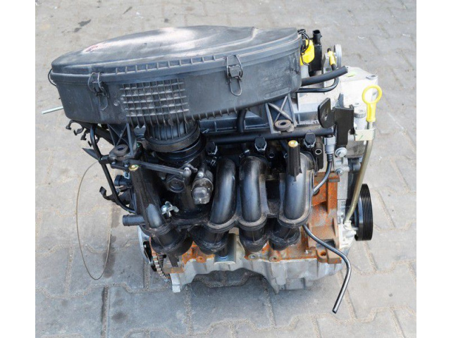 Двигатель RENAULT DACIA SANDERO LOGAN 1.4 K7J