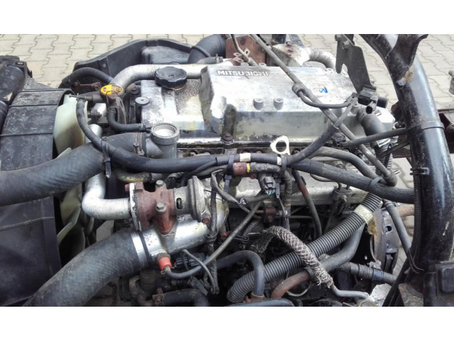 Mitsubishi CANTER FUSO двигатель в сборе