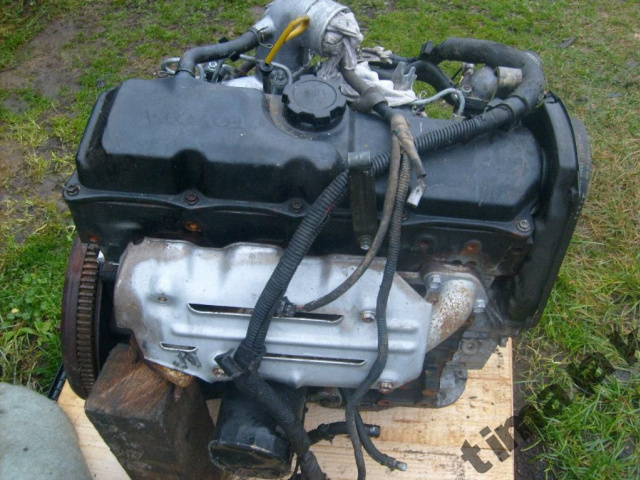 VW TARO, TOYOTA HILUX двигатель 2.4 D