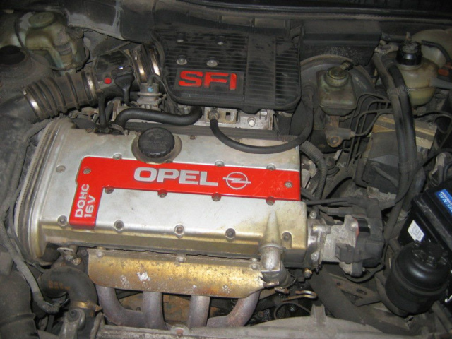 Двигатель Opel 2.0 16-V c20xe KADET GSi CALIBRA 4x4