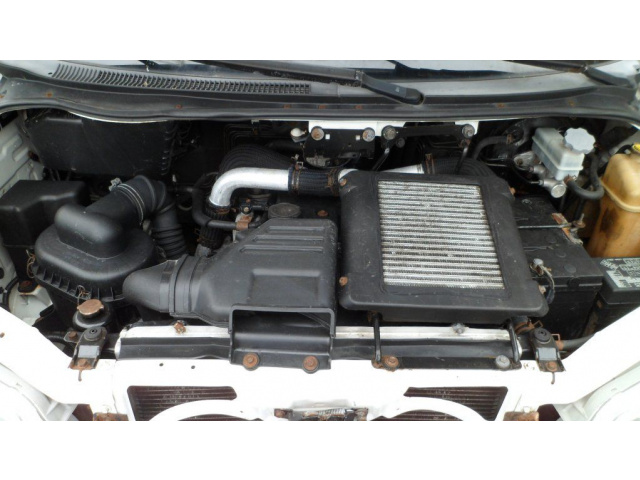 Двигатель Hyundai H1 2.5 TD 74KW D4BH 01 w машине