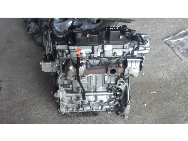 Citroen C3 II 1.4HDI 8HR двигатель форсунки насос 11r.