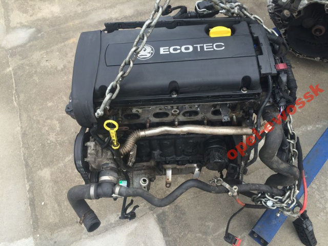 Двигатель без навесного оборудования Opel Astra H 3 Zafira B 2 1.6 XEP
