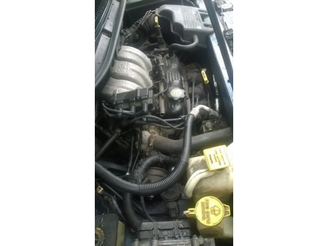 Двигатель Chrysler Voyager Grand 3.3 2000 год