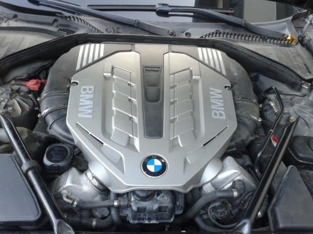 Двигатель в сборе BMW 750i F01 407 л. с.